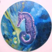 violet-seahorse-2