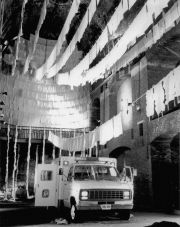 6_earth-ambulance-1992