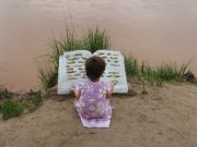 8-cleo-and-book-claire2