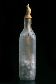 jojorazor_bottle_010401
