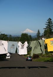 laundryMazePostcard960