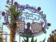 v2big-daddy-garden-sign-emeryville-ca-2009-1bg